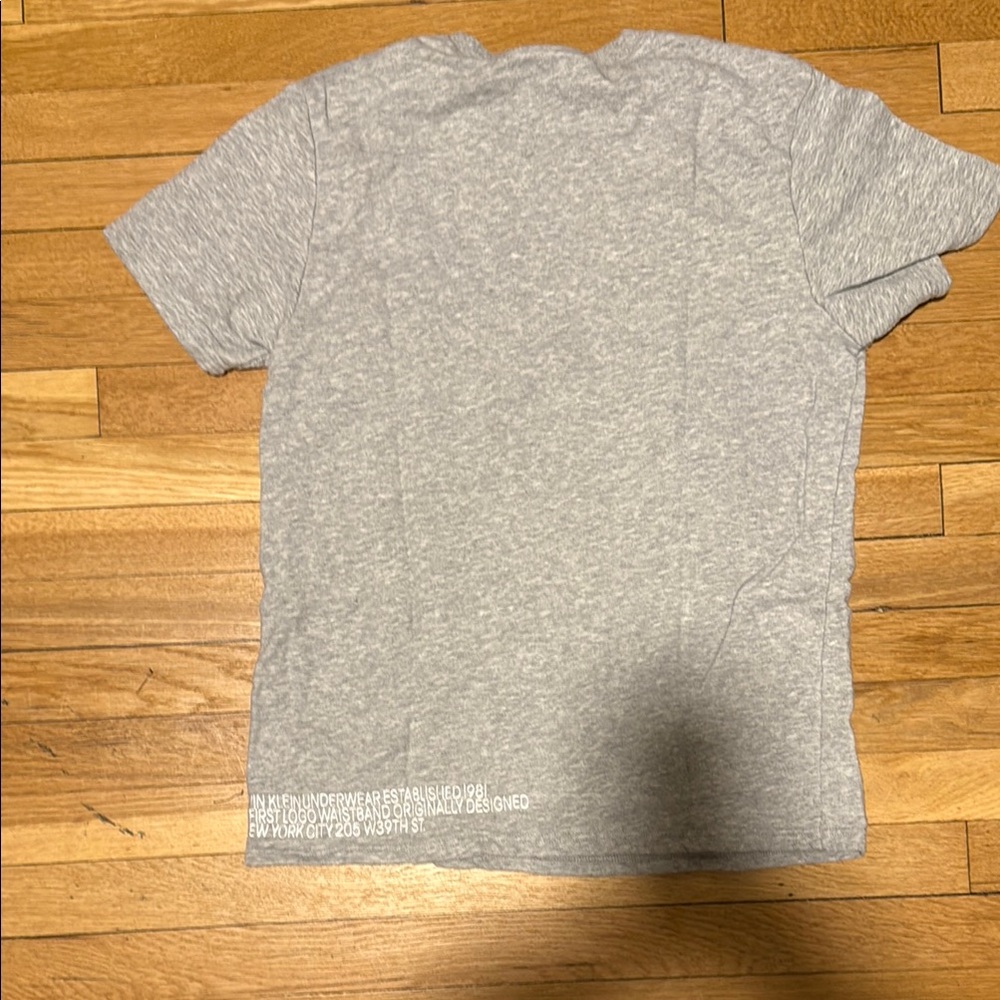 Calvin Klein Light Gray Pullover - Picture 3 of 3